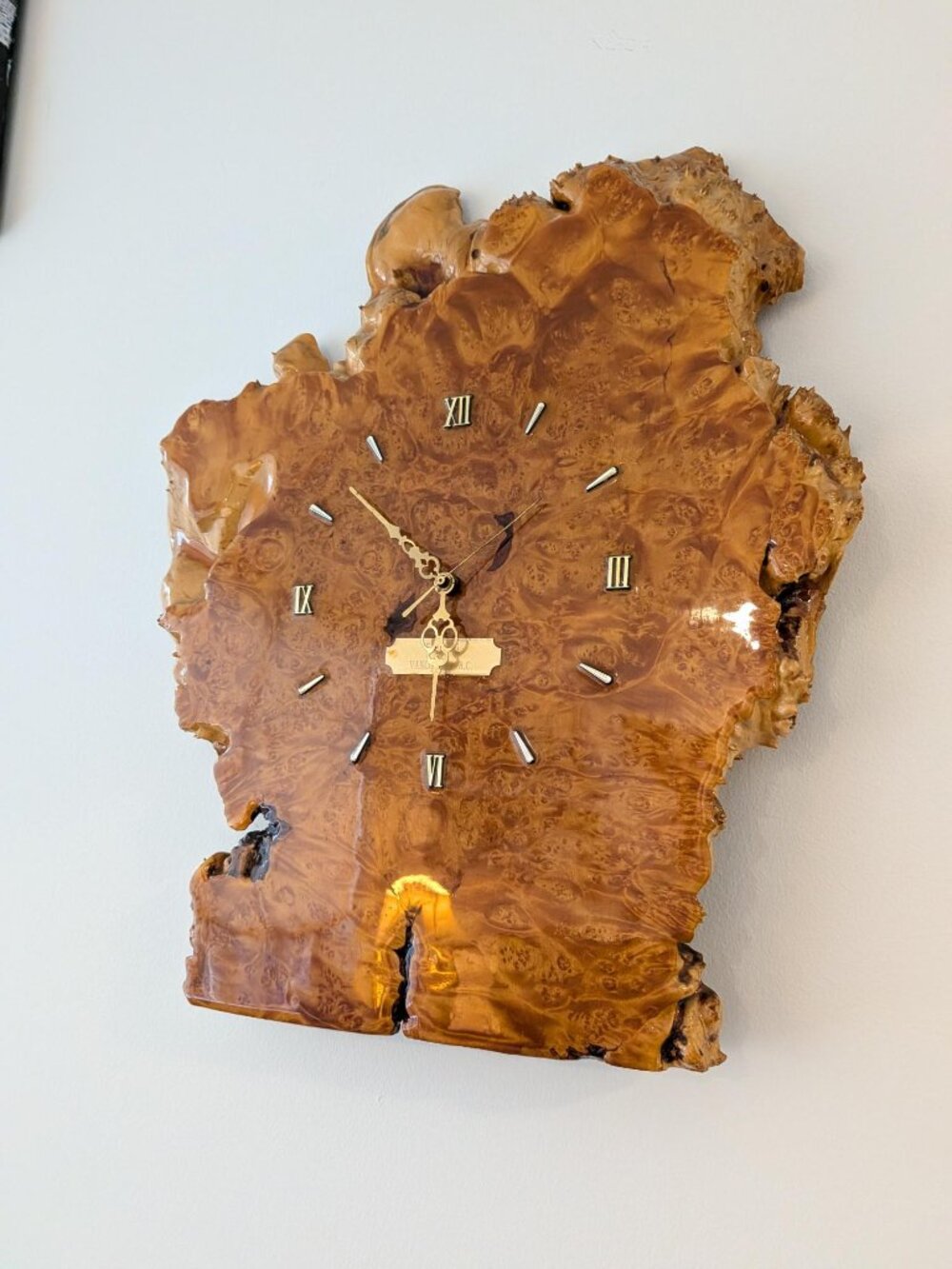 Vintage Expo '86 Vancouver Burl Wood Wall Clock Live Edge 1986 (Large 17"x19")